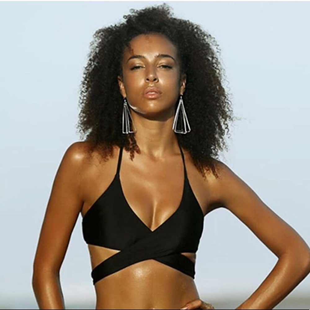 black wrap top bikini!